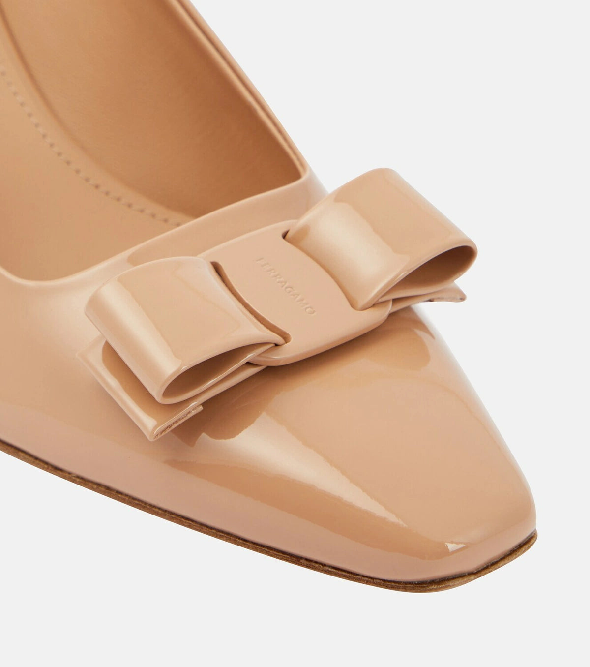 Ferragamo Vara patent leather pumps