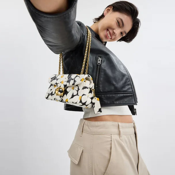 Tabby Shoulder Bag 20 With Quilting And Floral Print