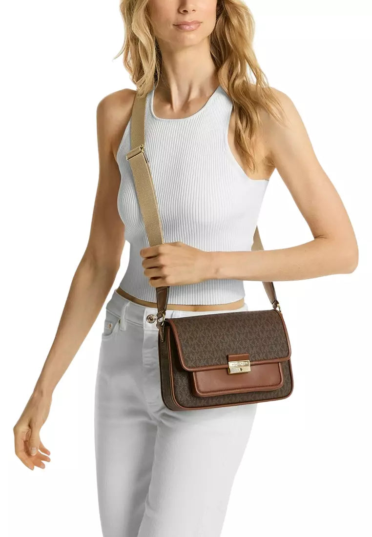 ichael Kors Bradshaw Medium Logo and Leather Messenger Bag