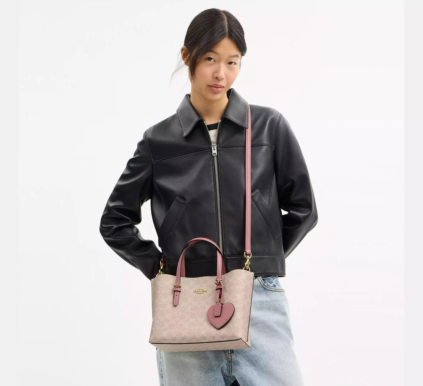 Coach Mollie Tote Bag 25 In Signature Canvas With Heart Charm