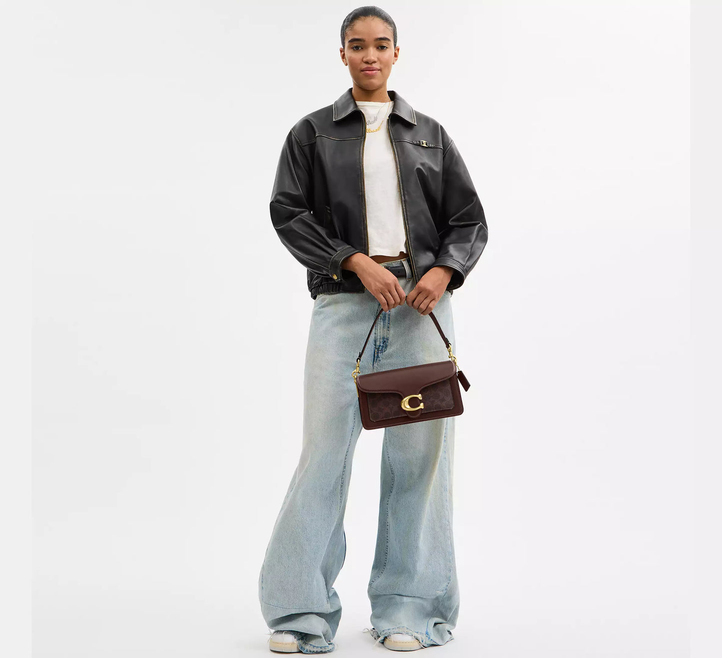 Tabby Shoulder Bag 26 In Signature Canvas