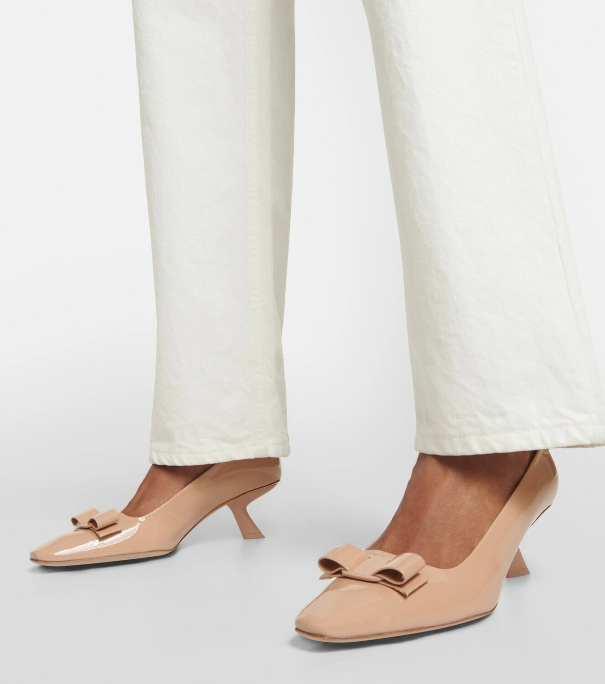 Ferragamo Vara patent leather pumps