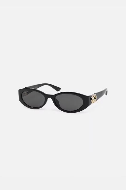 Gucci GG Black acetate sunglasses with gold-tone interlocking G hardware