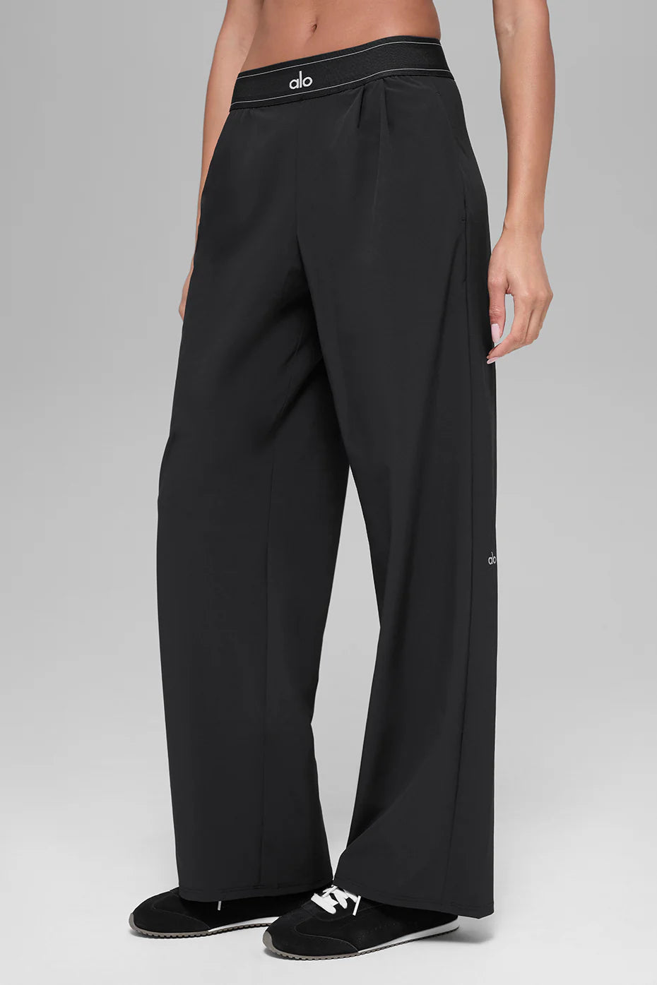 ALO Suit Up Trouser in Black (Long)