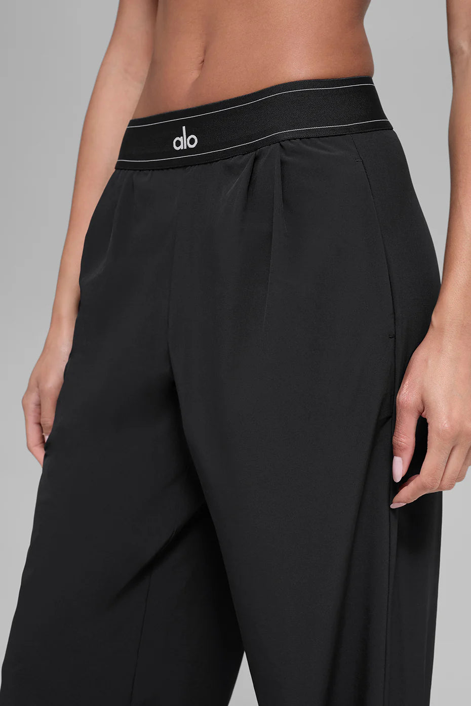 ALO Suit Up Trouser in Black (Long)