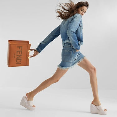 FENDI Sunshine Medium Leather Bag – Brown