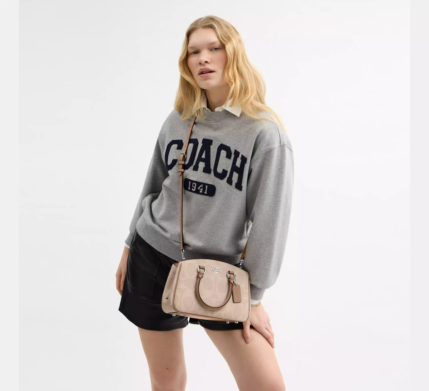 Savannah Small Carryall Bag In Signature Canvas