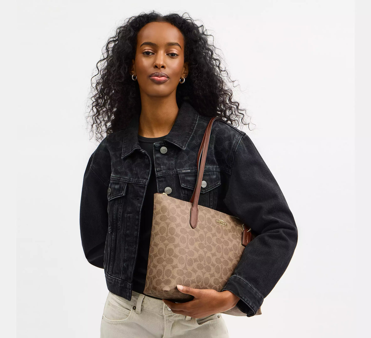 Zip Top Tote Bag In Signature Canvas