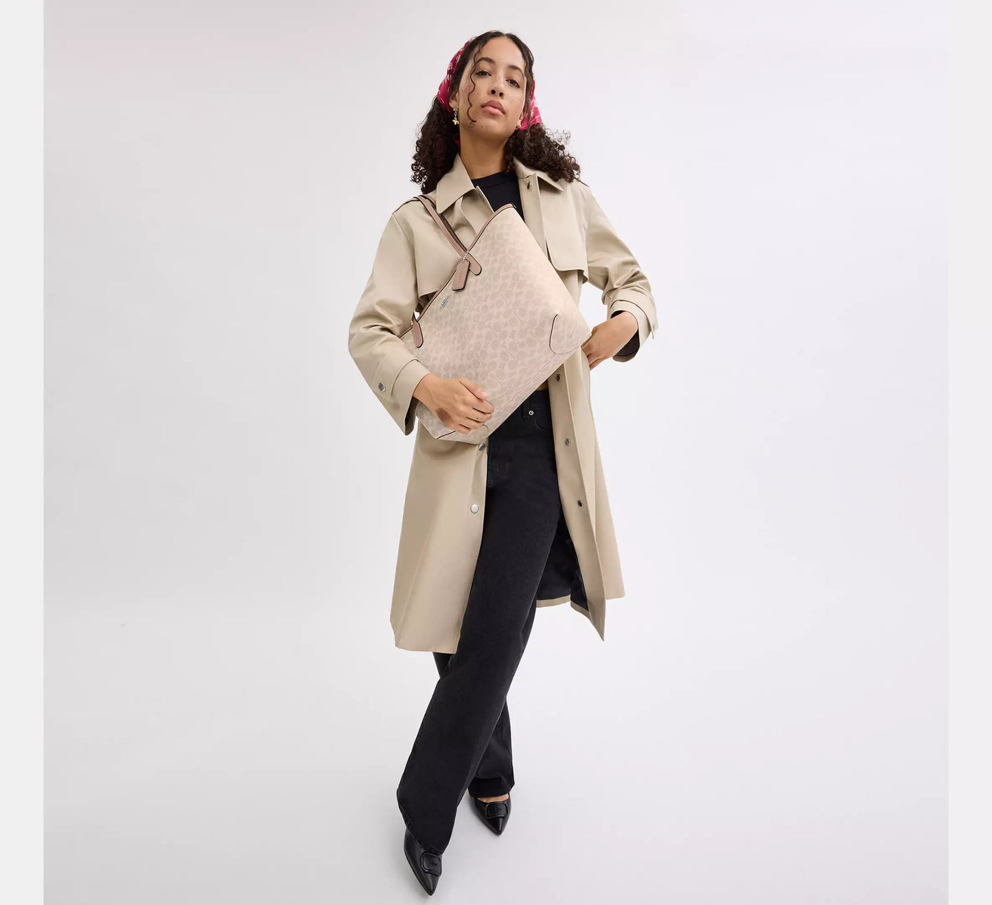 City Tote Bag In Signature Canvas