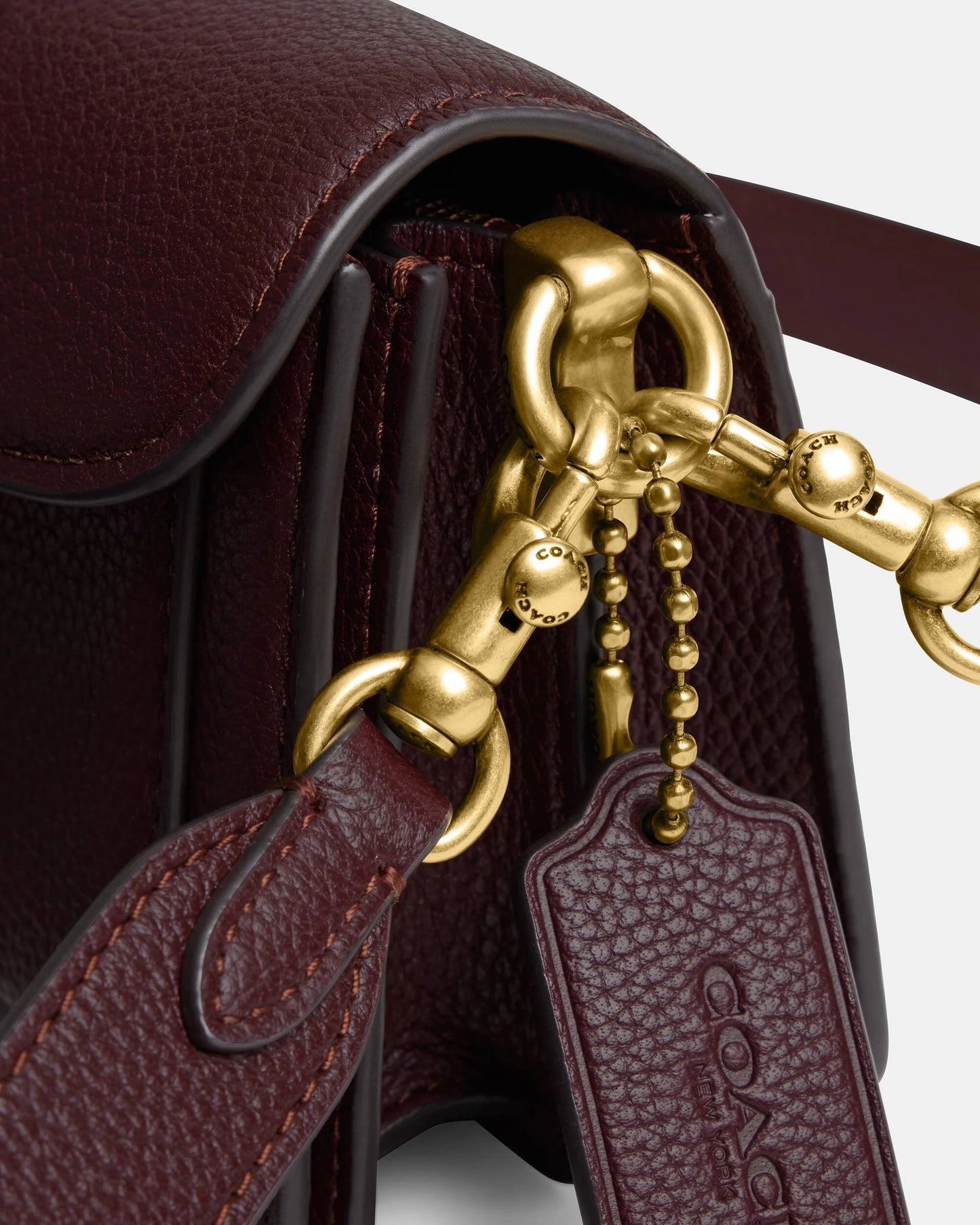 Tabby Shoulder Bag 20 in BURGUNDY